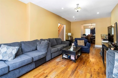 JUST LISTED! SPACIOUS 4 BEDROOM, 2 BATHROOM HOME IN BROOKLYN NY - photo 5