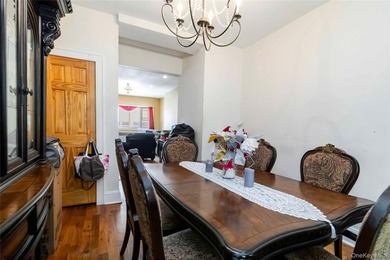JUST LISTED! SPACIOUS 4 BEDROOM, 2 BATHROOM HOME IN BROOKLYN NY - photo 6