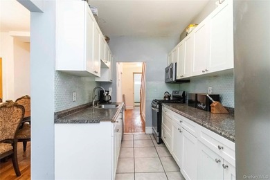 JUST LISTED! SPACIOUS 4 BEDROOM, 2 BATHROOM HOME IN BROOKLYN NY - photo 8