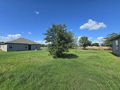 Fully occupied, income-producing duplex ready for your next - photo 13