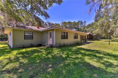 Charming and full of character, this 2-bedroom, 2-bathroom home - photo 25