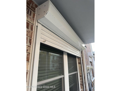 Renovated easy maintenance first floor unit updated with - photo 25