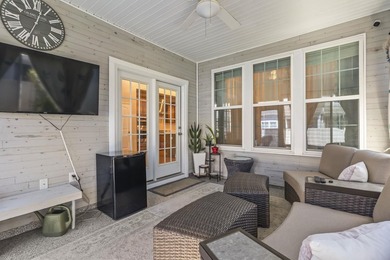 Three-bedroom, three-bathroom Craftsman-style home with a - photo 28