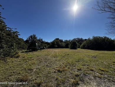 Saddle up to wide-open space and true country peacefulness on - photo 10