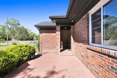 Welcome to this beautifully updated 3-bedroom, 2-bath brick - photo 3