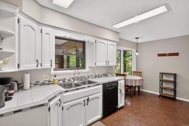 Enjoy this cute home on a private 1/3 acre lot between Lake - photo 15