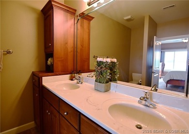 VIEW, VIEW, VIEW from this Penthouse Unit. This is a must see! - photo 16