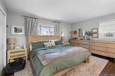 Waterfront Perfection in Desirable Massapequa Shores! Welcome to - photo 20