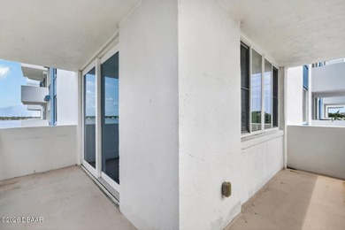 Welcome to your own slice of coastal paradise at Bayshore Bath & - photo 22