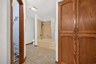 Enjoy this cute home on a private 1/3 acre lot between Lake - photo 23