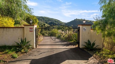 Bring your surfboards and saddles to this legacy ranch property - photo 25
