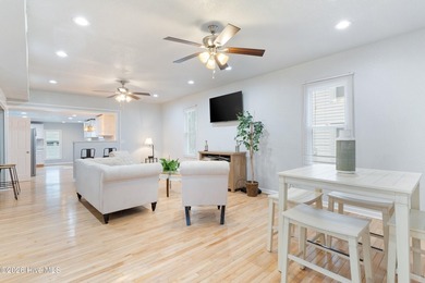 Completely renovated and move-in ready! This stunning 3-bedroom - photo 3