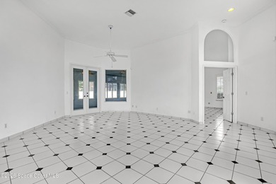 Exceptional value in this custom-built 3,300 sq. ft. concrete - photo 6
