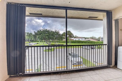 Experience comfort and convenience in this NEWLY RENOVATED - photo 24