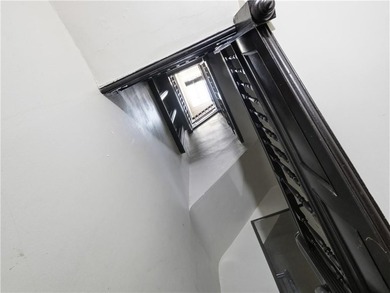 Welcome to 372 Parkside Avenue, 2 Family, 4 floors, 2 units - photo 33