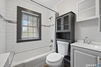 Welcome to 25 Little Street, a beautifully renovated - photo 5