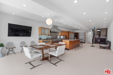 This extraordinary Ray Kappe designed architectural masterpiece - photo 9