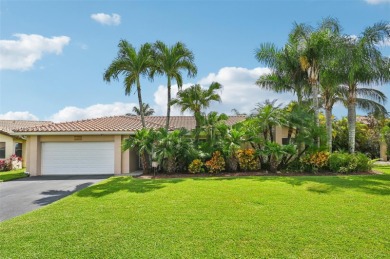 Lake Home For Sale in Davie, Florida