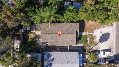 Amazing Gulfport Location - Flood Zone X! Discover this charming - photo 4