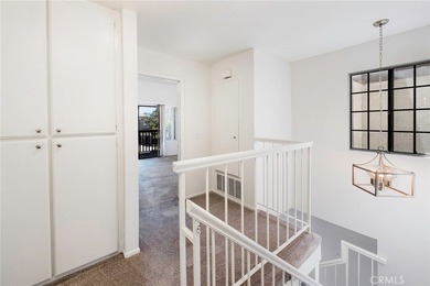 Set in a cul-de-sac street at Brentwood Place, from the curb - photo 16
