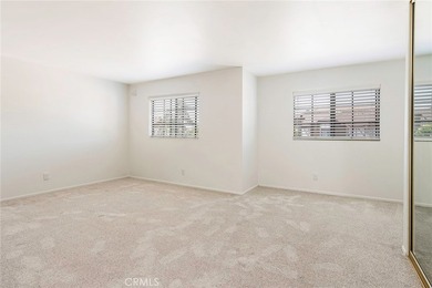 Set in a cul-de-sac street at Brentwood Place, from the curb - photo 17