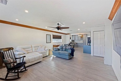 Amazing Gulfport Location - Flood Zone X! Discover this charming - photo 7
