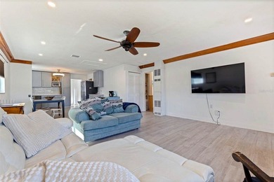 Amazing Gulfport Location - Flood Zone X! Discover this charming - photo 8