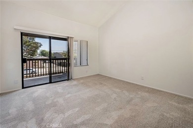 Set in a cul-de-sac street at Brentwood Place, from the curb - photo 22