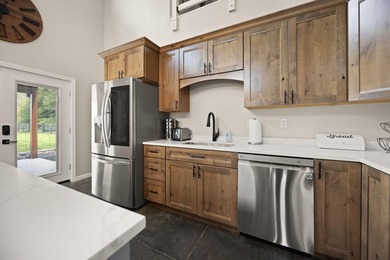 This move-in ready money-making and/or place to call home is - photo 26