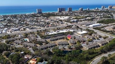 Welcome to Nautilus Cove in the heart of Panama City Beach. This - photo 43