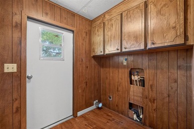 Virtually Staged. BACK ON MARKET - NEW PRICE! International - photo 47