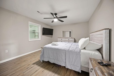 This move-in ready money-making and/or place to call home is - photo 52