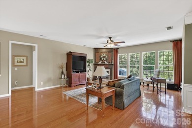 NEED A LARGE HOME TO HOST YOUR FAMILY AND FRIENDS? LOOK NO - photo 6