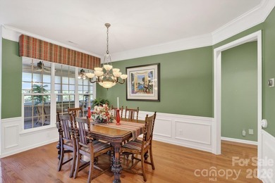 NEED A LARGE HOME TO HOST YOUR FAMILY AND FRIENDS? LOOK NO - photo 7