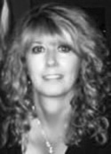 Terri M with Dream Home Network in AL advertising on LakeHouse.com