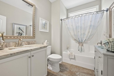 Welcome to this beautifully maintained, move-in ready Valentia - photo 18
