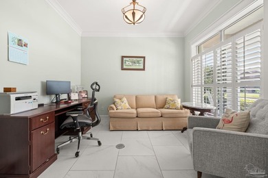 Welcome to Harbour Pointe, a gated private enclave of just 27 - photo 8