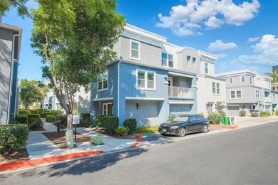 Beautifully maintained end-unit residence in the highly - photo 14