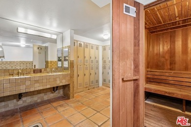 Bright and peaceful corner unit in the heart of Marina del Rey - photo 18