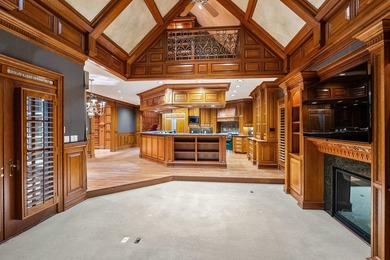 This stunning luxury home seamlessly combines refined elegance - photo 9