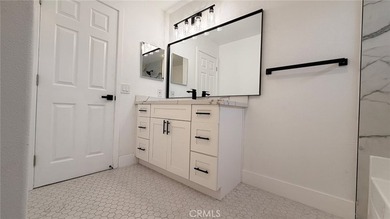 Welcome to this 4-bedroom, 2-bathroom manufactured home situated - photo 23