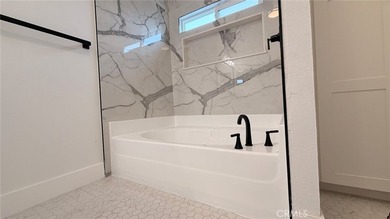 Welcome to this 4-bedroom, 2-bathroom manufactured home situated - photo 25