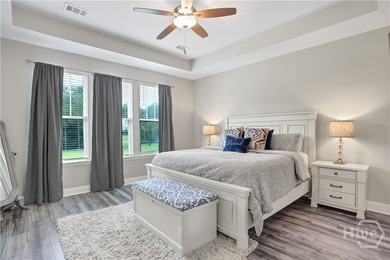 Welcome to 7 Gresham Lane in the highly desirable Villages at - photo 33