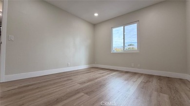 Welcome to this 4-bedroom, 2-bathroom manufactured home situated - photo 33