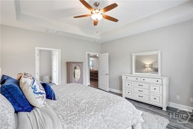 Welcome to 7 Gresham Lane in the highly desirable Villages at - photo 34