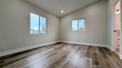 Welcome to this 4-bedroom, 2-bathroom manufactured home situated - photo 39