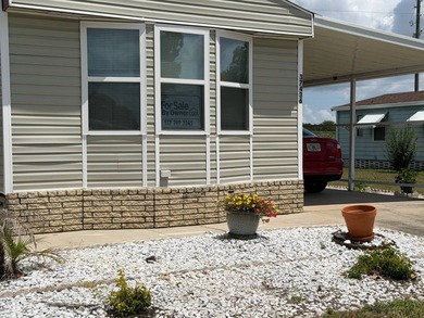 Welcome to this spacious and well-maintained 3-bedroom - photo 4