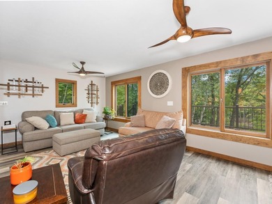 Enjoy this 3 bdrm. 3.5 bath lakefront single story home with - photo 11