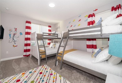 GREAT POOL & SPA VACATION HOME. There are 5 bedrooms, 5 - photo 11