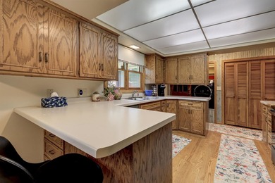 Check out this very well maintained, beautiful 3 bedroom Cape - photo 11